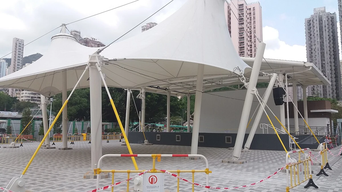 Hong Kong Christmas Markets 2026: 4 Places and Date-Checking Tips Historic 2017 view of the covered stage at Wong Tai Sin Square
