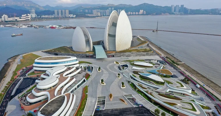 Zhuhai New Year Eve Cover 2026 768x403